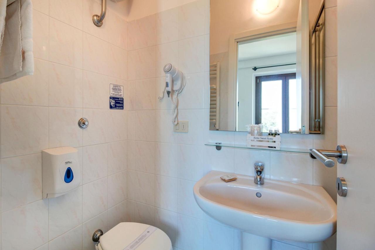 Artemisia Negli Ulivi B&B Magliano in Toscana Kültér fotó